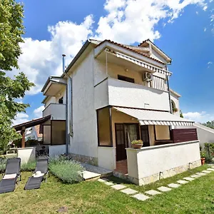  Apartment Irena Arvaj Kroatien