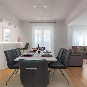  Apartment Nicol Kroatien